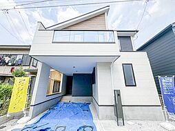 美しい勾配天井が創る開放感・24.2帖の気品あふれる洗練の住空間