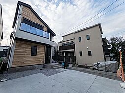 仙川駅から徒歩9分の立地　コミュニケーションが取りやすいリビング階段と対面式キッチンのLDK約18帖