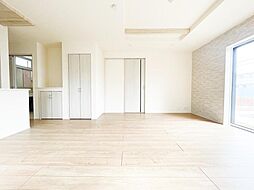 八王子市石川町　耐震等級3×長期優良住宅の安心感 小宮駅徒歩13分、小中学校も身近な全3棟