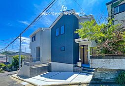 日吉本町駅 デザイナーズ住宅　現地見学会開催！ 現地ご覧いただけます 現地住所や物件のデメリット等の詳細は、お気軽にお問い合わせください