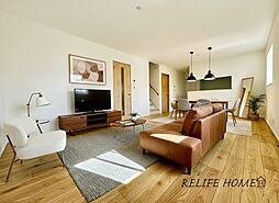 新築分譲住宅　全１棟　旭区白根２丁目