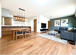 たまプラーザ駅徒歩14分×あざみ野駅徒歩14分