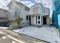 江田駅徒歩10分×デザイナーズハウス