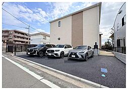 車４台×４ＬＤＫ家族の成長も、趣味の車も、すべてを受け入れるゆとり。