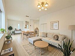 【さいたま市浦和区上木崎第4　全1棟】