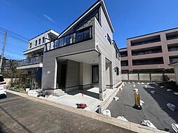 文教地区・静かな住宅街の新築戸建て 吹抜けのあるLDKは21帖超