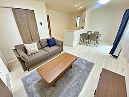 飯田グループホールディングス Heartful Town 三郷市上彦名