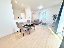 飯田グループホールディングス Heartful Town 三郷市上彦名