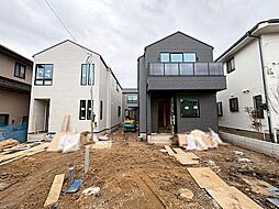 ◆メルディア須和田◆3面採光×勾配天井で明るいリビング♪総合病院や小児科が徒歩圏内◎