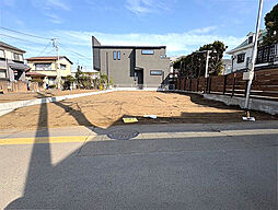 ◆メルディア鵠沼海岸◆広い玄関ポーチやバルコニー、吹抜リビングが叶えるゆとりある邸宅