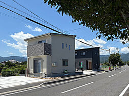 【小学校徒歩8分／毎日の通学にゆとりが生まれる住まい】ソーラーエコタウン垂井府中