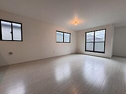 中野区若宮2丁目　☆ゆとりの敷地面積89m2超優雅な2階建に住まう☆