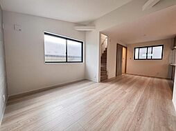 杉並区上井草4丁目　☆オン・オフ問わず、楽しみが広がるポジションの邸☆