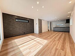 中野区中野5丁目　～ワンランク上の安らぎを得られるご極上の新邸～