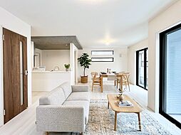 ◇柏市酒井根７丁目　新築一戸建て　全１棟