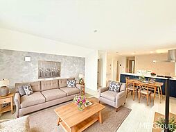 照明・外水栓のある大型バルコニーあり■横浜市戸塚区南舞岡３丁目■