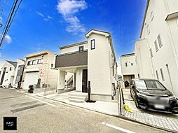 暮らしを支える、頼れる備蓄基地。大型パントリー完備の住まい■稲城市押立■