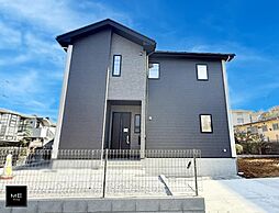 カースペース2台前面道路6ｍ、広々としたお庭付きの家■八王子市絹ケ丘１丁目3期■