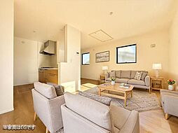 ３面採光17帖のLDKで明るく開放的■横浜市泉区岡津町■