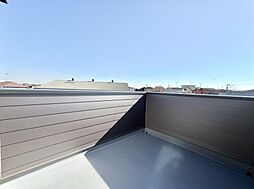 18～19帖のLDKは３面採光と吹抜けで明るく開放的■座間市栗原中央４丁目■