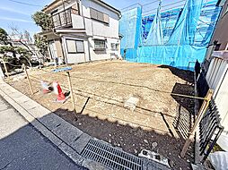 京王線「百草」駅まで徒歩6分・カースペース2台駐車可能（車種による）■日野市落川２期■