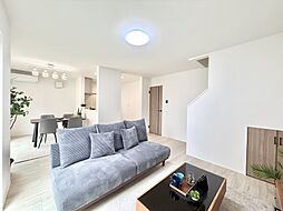 スーパーまで徒歩4分毎日の買い物も快適■茅ヶ崎市松が丘１丁目第１期■