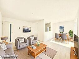 揺れを吸収し、暮らしを守る制震装置搭載住宅■相模原市南区磯部　第56■