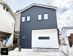 サザンビーチまで徒歩9分♪屋外シャワー付の4LDK■茅ヶ崎市中海岸４丁目■