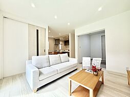 東海大学前駅まで徒歩13分、通勤通学に便利■秦野市南矢名■