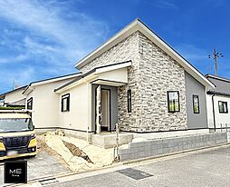 希少な平屋住宅で4LDK・計28帖の広々リビングは床暖房完備です■八王子市北野台２丁目３０期■