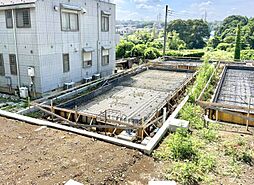 青空を独り占めする、広々ルーフバルコニーのある暮らし■多摩市桜ヶ丘１丁目■