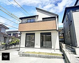 約5.4ｍ南道路隣接で日当たり良好◎全棟並列3台駐車できる住まい■小田原市小竹■