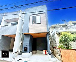 省エネ性能にこだわった3階建て！2階リビングで心地よい陽光■大和市中央林間４丁目■