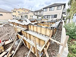 開放感あふれるルーフバルコニー付! スーパー・ドラッグストアまで徒歩9分■秦野市富士見町第4■