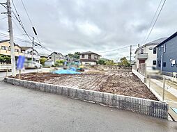 暮らしの拠点に駅徒歩10分、4LDKと車2台が寄り添う住まい■町田市小山町■