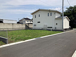 ブルーミングガーデン 伊勢崎市東小保方町1棟