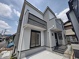 開放的な折上天井・小中学校徒歩６分圏内。食洗機など充実設備の新築３ＬＤＫ。