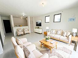 【フィット】　越谷市上間久里1期　【全2棟】