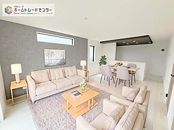 飯田グループホールディングス　グラファーレ　春日部市谷原新田【全1棟】