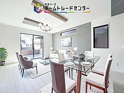 飯田グループホールディングス　グラファーレ　草加市青柳32期　【全1棟】