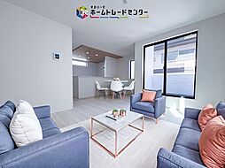 飯田グループホールディングス　グラファーレ　草加市新善町5期【全1棟】