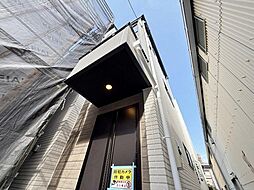 ～東西線「葛西」駅徒歩１３分～家族が集まるリビングイン階段