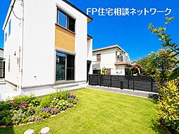 いぶき野 長期優良住宅の安心を胸に、陽光あふれる庭と21帖超の大空間で、家族の物語を紡ぐ邸宅。