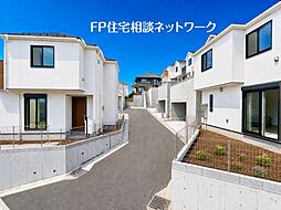 朝の光に目覚め夕暮れの空に癒される。家族の毎日を美しく彩る丘の上のプライベートタウン