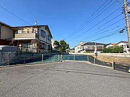 参考プラン３ＬＤＫ駐車場/南東角地の開放感/善福寺川緑地の自然の息吹あふれる住環境