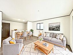 ～ME Select～　WICのあるマイホーム　千葉市若葉区千城台南２丁目　新築一戸建て　全２棟