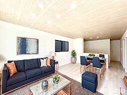 ～ME Select～　全居室収納付きのマイホーム　成田市大袋　１　新築一戸建て　全３棟