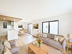 ～ME Select～　WICのあるマイホーム　市川市福栄１丁目　新築一戸建て　全６棟