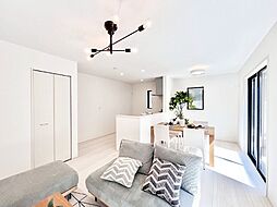 ～ME Select～　WICのあるマイホーム　松戸市八ケ崎３丁目　２３-２期　新築一戸建て　全２棟