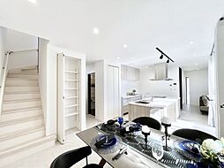 ～ME Select～　全居室収納付きのマイホーム　松戸市栄町５丁目　VI　新築一戸建て　全7棟